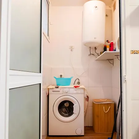 Appartement Mandarina 5 *