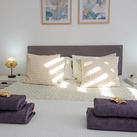 Mandarina 5 Apartament